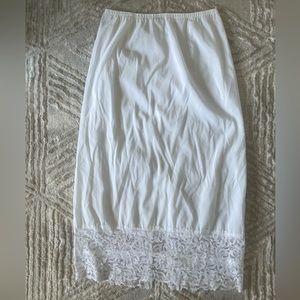 Women’s Vintage Slip